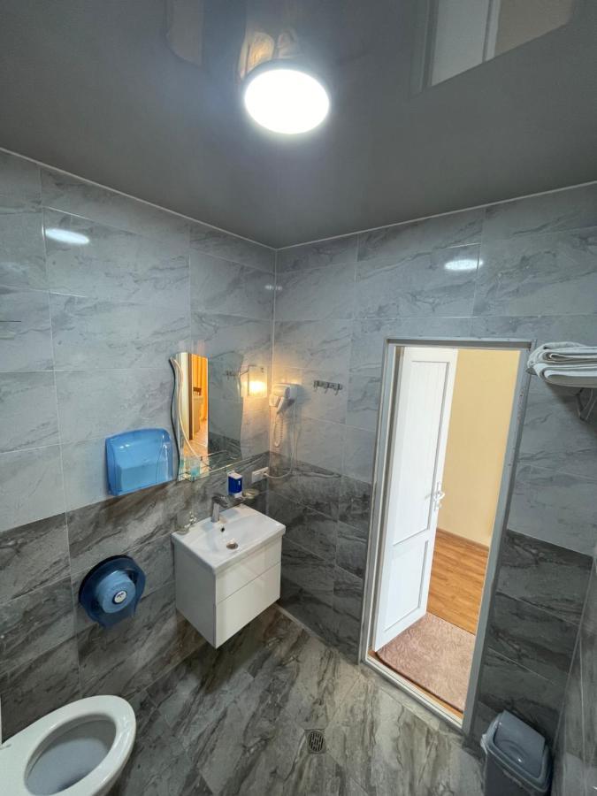 Hotel Lazuri In Kvariati Luaran gambar