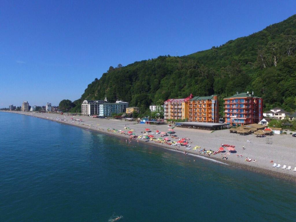 Hotel Lazuri In Kvariati Luaran gambar