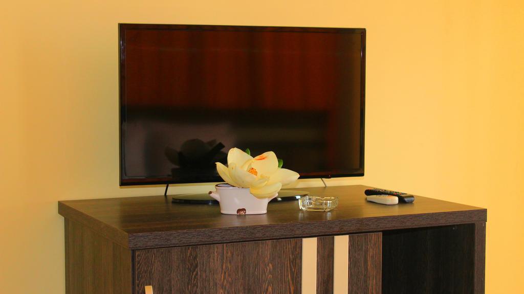 Hotel Lazuri In Kvariati Luaran gambar